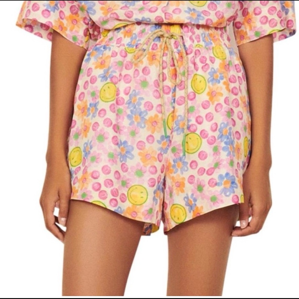 Sandro Smiley Shorts Sz 40 EU